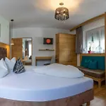 Matthias 3* Mayrhofen