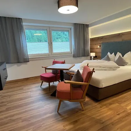 Matthias 3* Mayrhofen