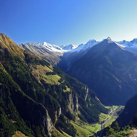 Matthias 3* Mayrhofen